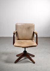 Gallery item 2 for Hans Wegner office chair for Plan Møbler, Side Chairs, Denmark, 1940s