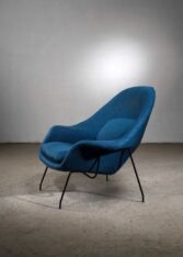 Thumbnail for Eero Saarinen Womb chair