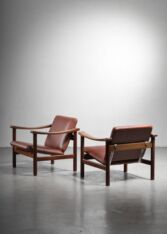 Thumbnail for Pair of Hans Wegner lounge chairs for Getama