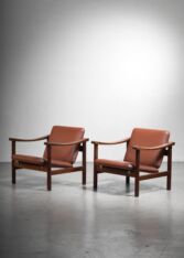 Gallery item 2 for Pair of Hans Wegner lounge chairs for Getama, Lounge Chairs, Denmark, 1950s