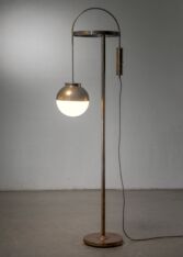 Gallery item 3 for Height-adjustable brass floor lamp, Floor Lamps, Austria, 1930s